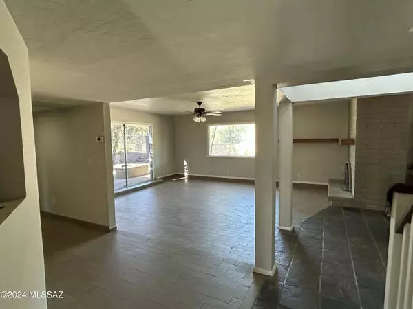 Tucson, AZ 85718,4509 E Camino De Oro