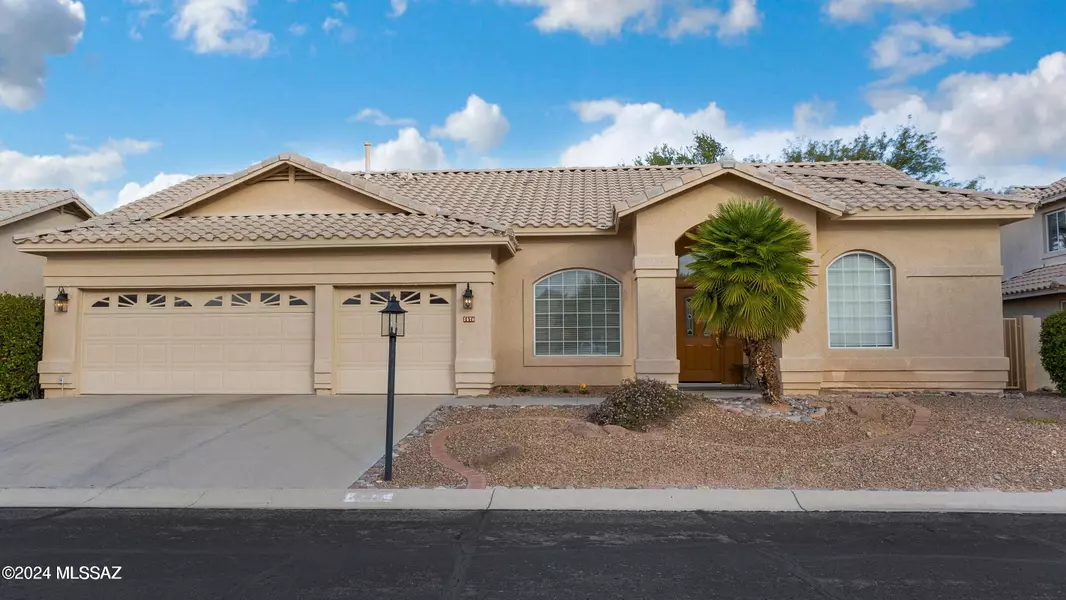 1676 W Wimbledon Way, Oro Valley, AZ 85737