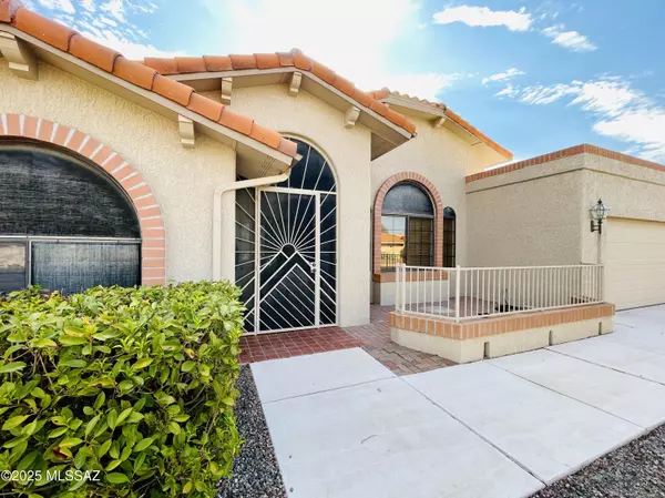 Oro Valley, AZ 85755,14380 N Choctaw Drive