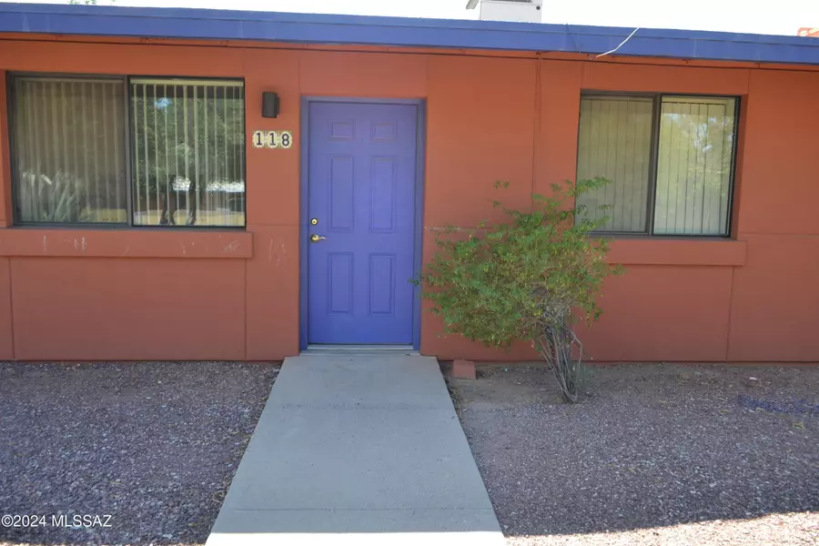 350 N Silverbell Road #118, Tucson, AZ 85745