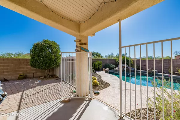 Tucson, AZ 85742,3613 W Lenihan Lane