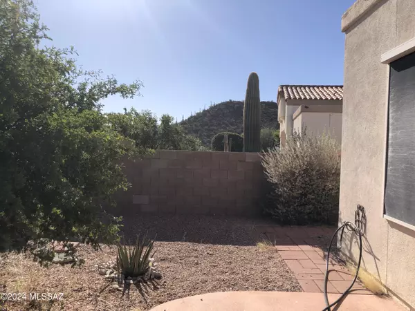 Tucson, AZ 85745,1223 S Quail Point Court