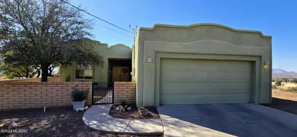 106 Back Nine Terrace, Rio Rico, AZ 85648