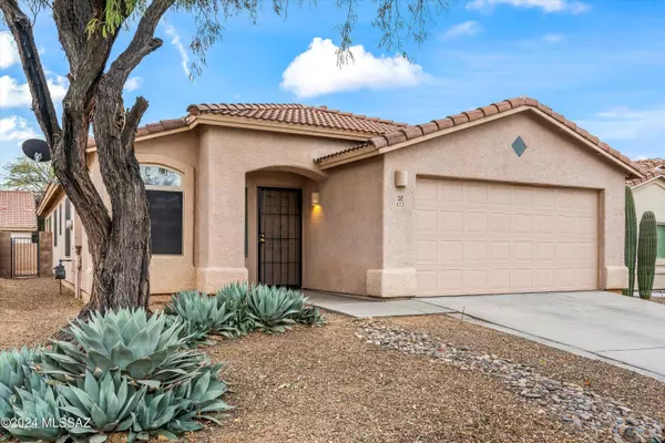 423 W Tara Danette Drive, Tucson, AZ 85704