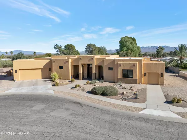 1422 N Paseo Maravilloso, Green Valley, AZ 85614