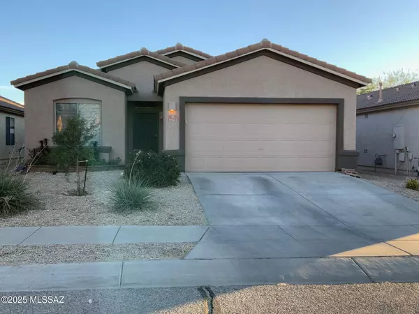 12884 E Red Iron Trail, Vail, AZ 85641