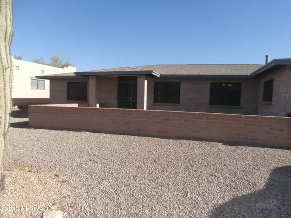 Green Valley, AZ 85614,120 N Candlelight Drive