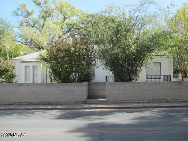 1034 N Bankard Avenue, Nogales, AZ 85621