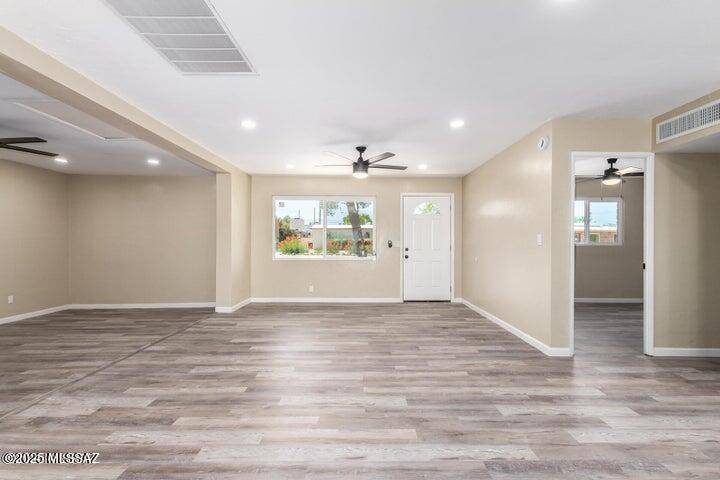 Tucson, AZ 85711,6271 E 20Th Street