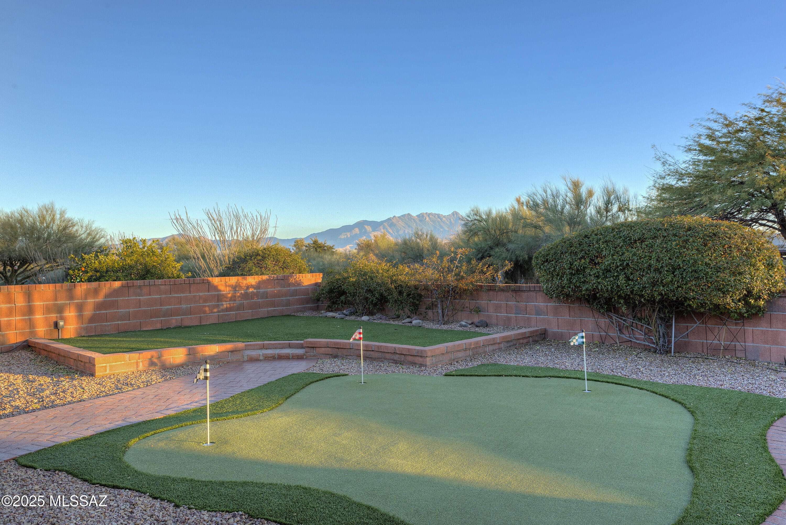 Green Valley, AZ 85614,909 W Ashworth Road