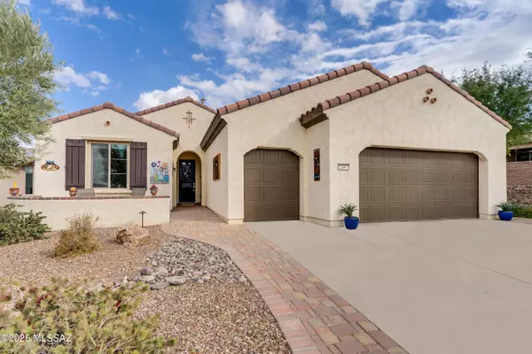 2487 E Josephine View Drive, Green Valley, AZ 85614