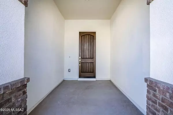 Tubac, AZ 85646,74 Sahuaro Court