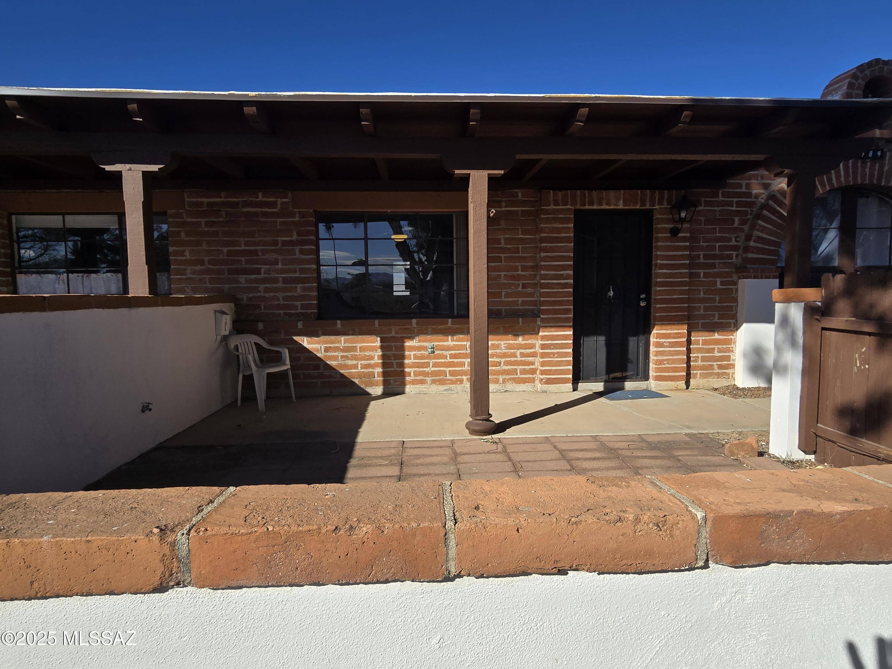 484 S La Canada Drive #B, Green Valley, AZ 85614