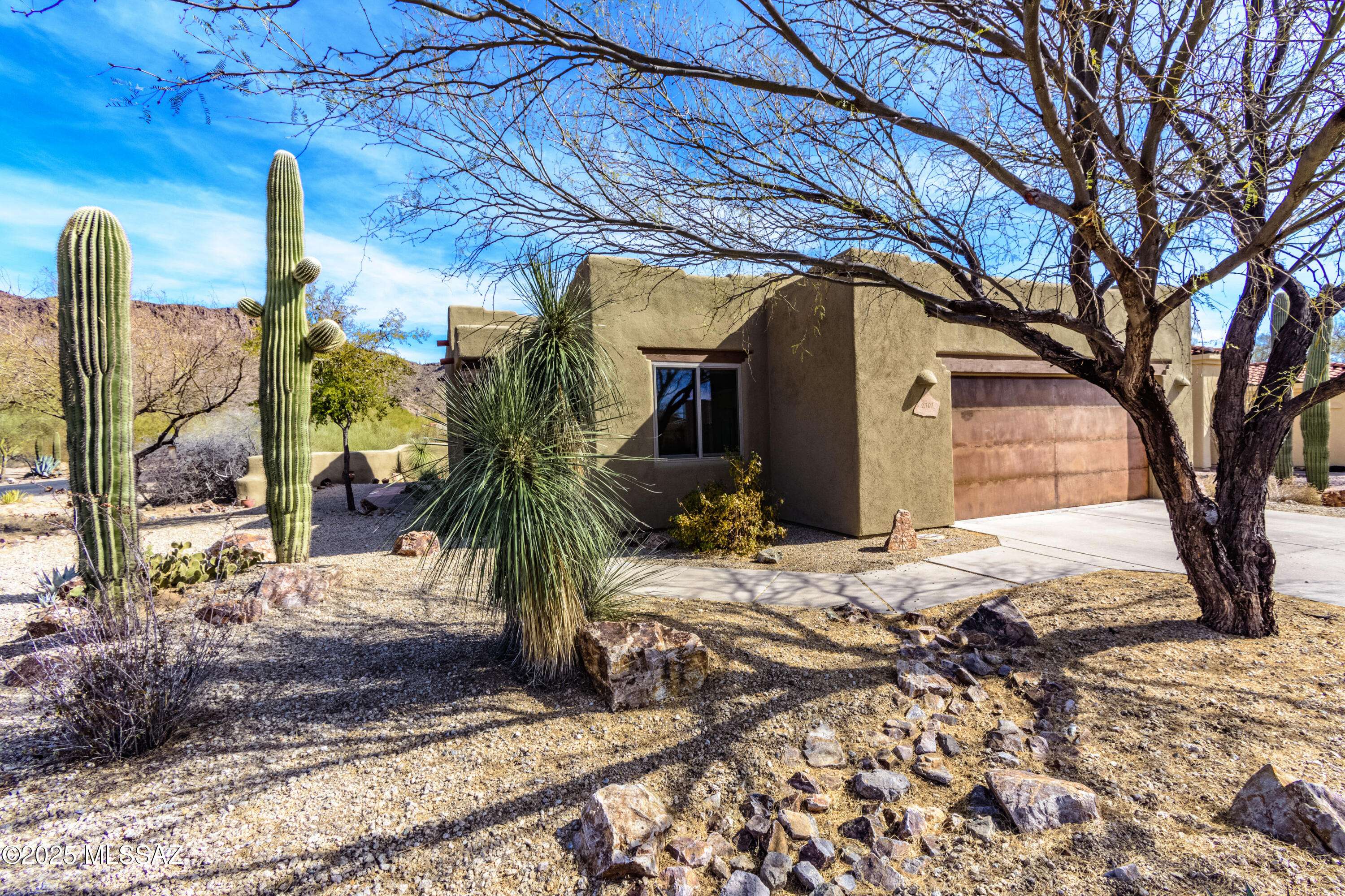 2301 S Triangle X Lane, Tucson, AZ 85713