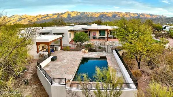 12342 E Barry Baker Place, Tucson, AZ 85749