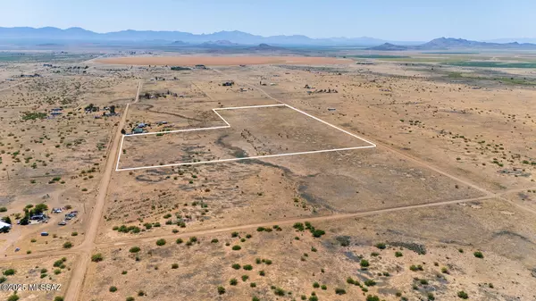 Pearce, AZ 85625,28 Acres Chiricahua Drive #-