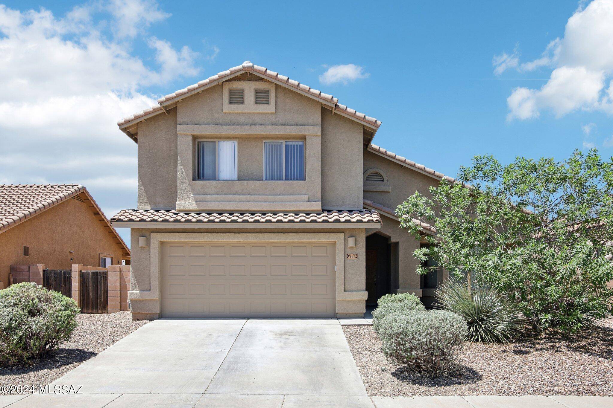 5172 E Park Vista Drive, Tucson, AZ 85756