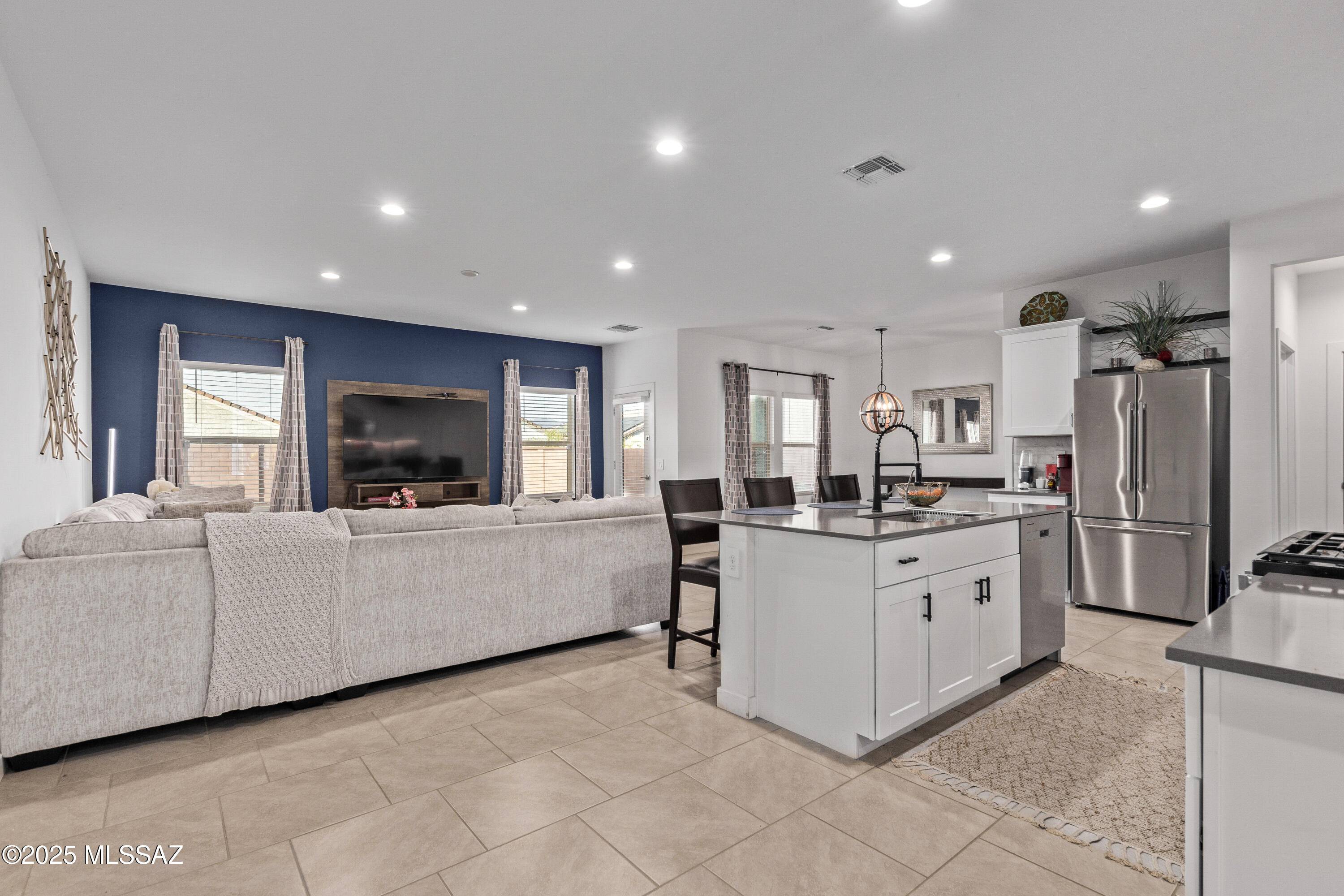 Vail, AZ 85641,12767 E Joffroy Drive