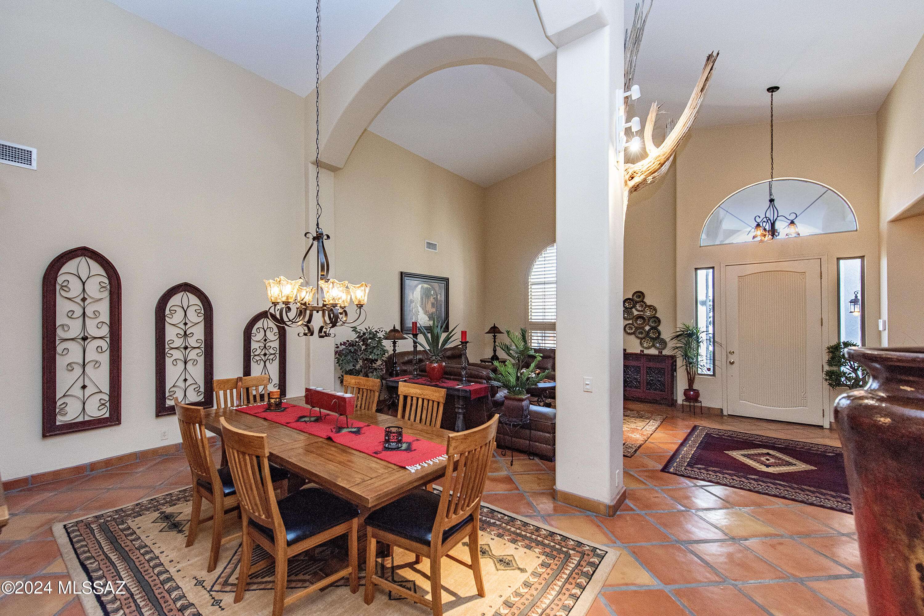 Oro Valley, AZ 85755,246 W Geeseman Springs Drive