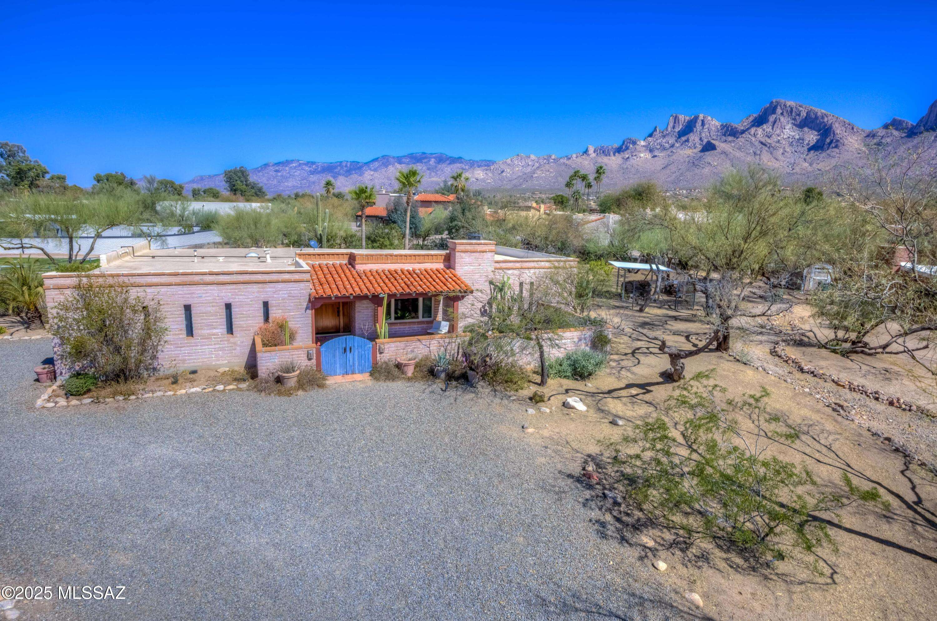 235 W Greenock Drive, Tucson, AZ 85737