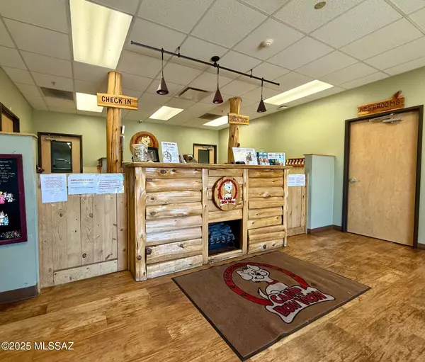Tucson, AZ 85739,16725 N Oracle Road