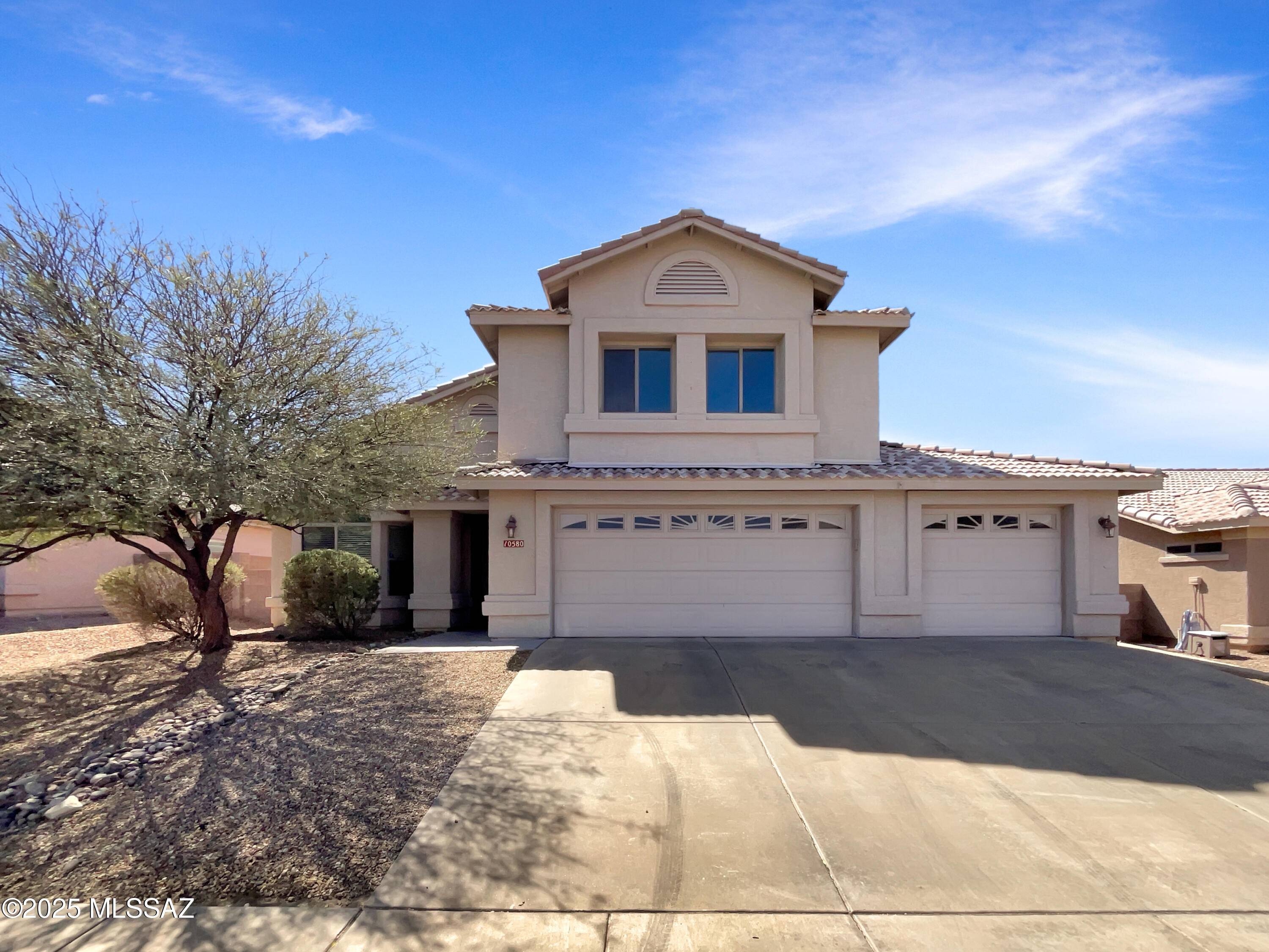 10580 E Malta Street, Tucson, AZ 85747