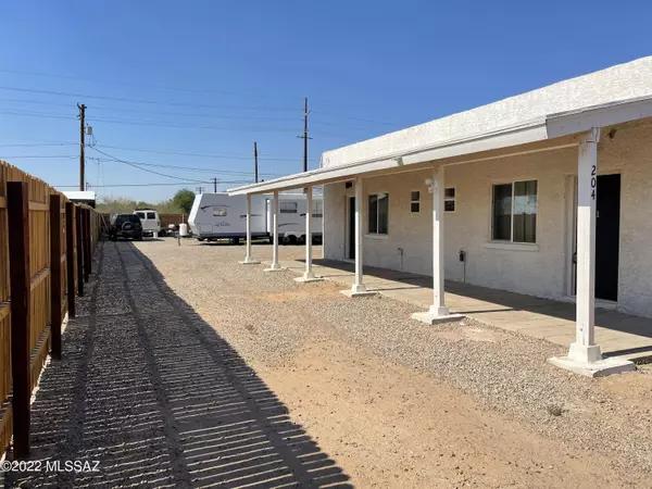 Tucson, AZ 85705,204 W Sahuaro Street