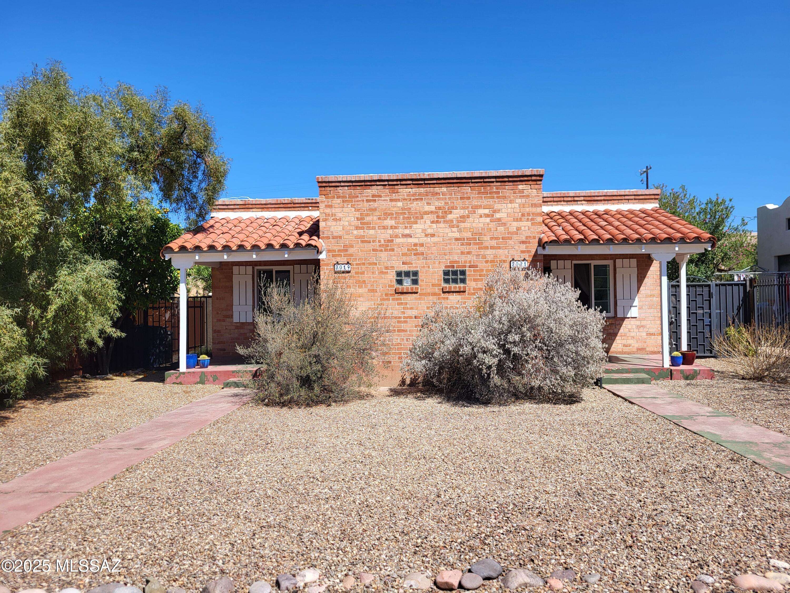 2019 E 2nd Street, Tucson, AZ 85719