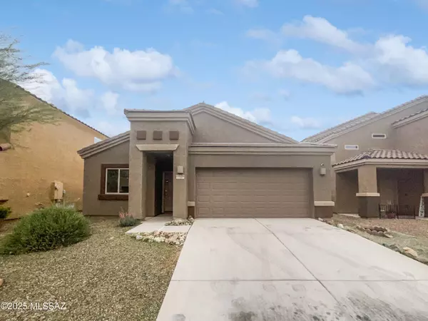 12128 E Becker Drive, Vail, AZ 85641