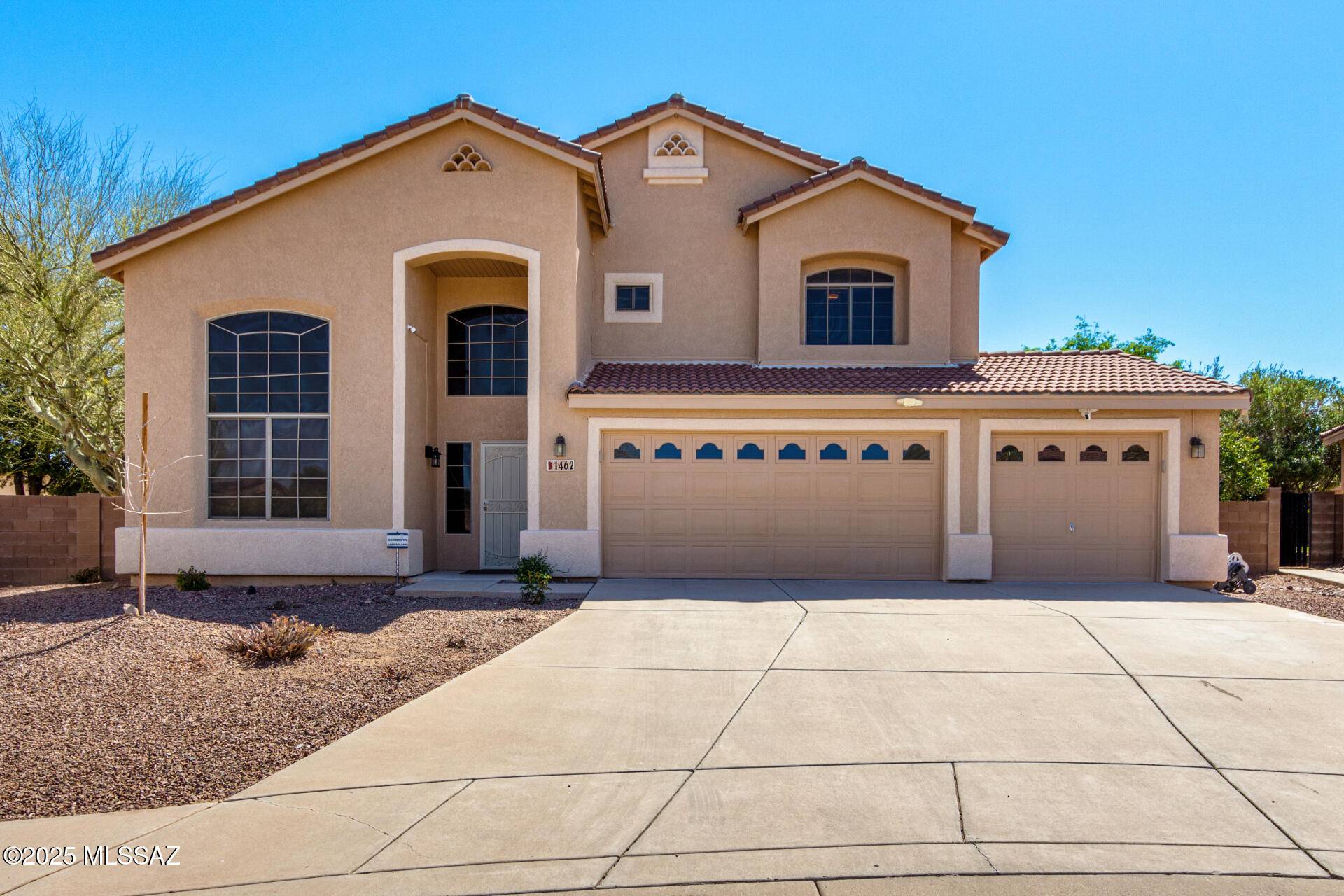 1462 N Purple Cactus Place, Tucson, AZ 85715