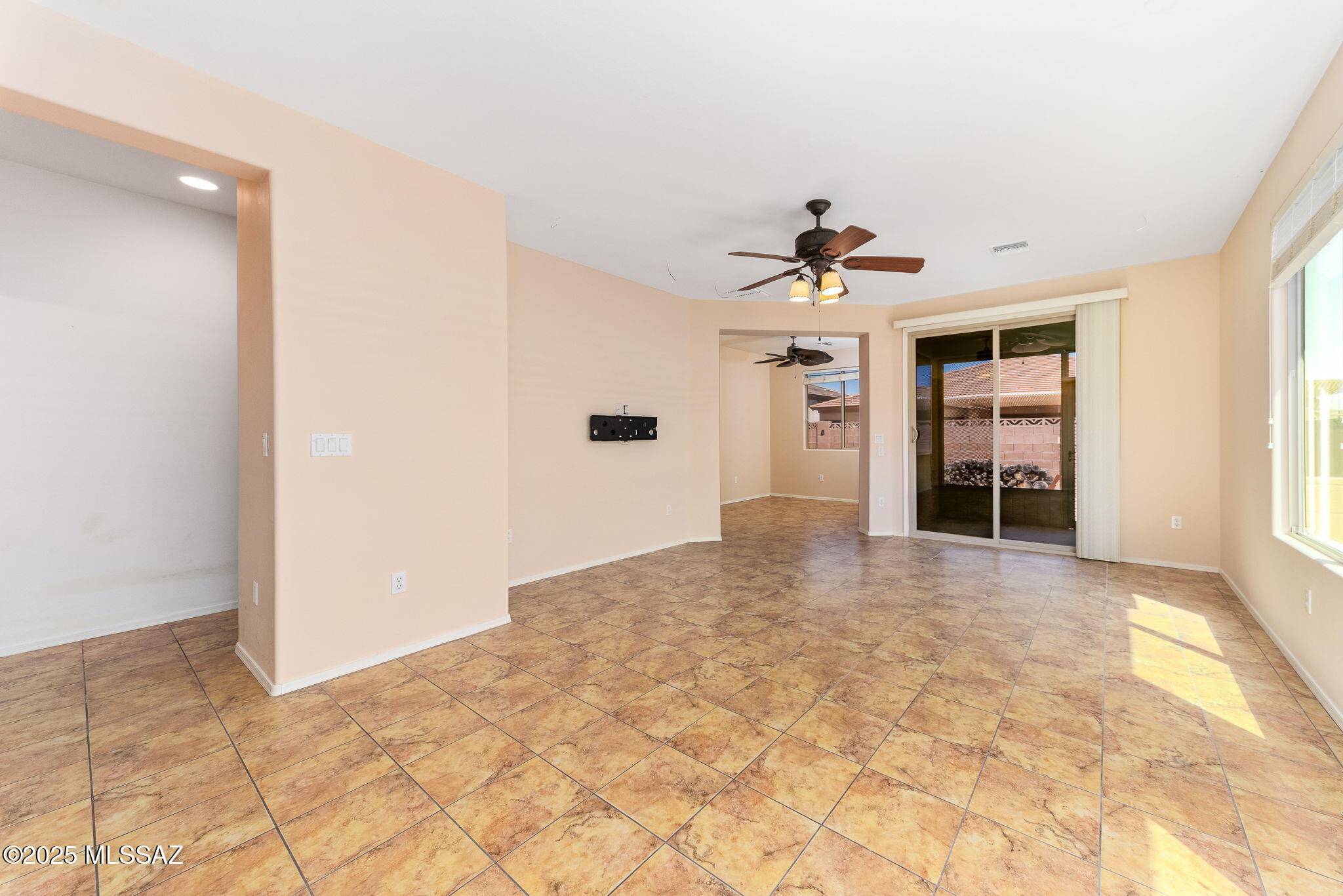 Green Valley, AZ 85614,1142 W Pastora Peak Drive