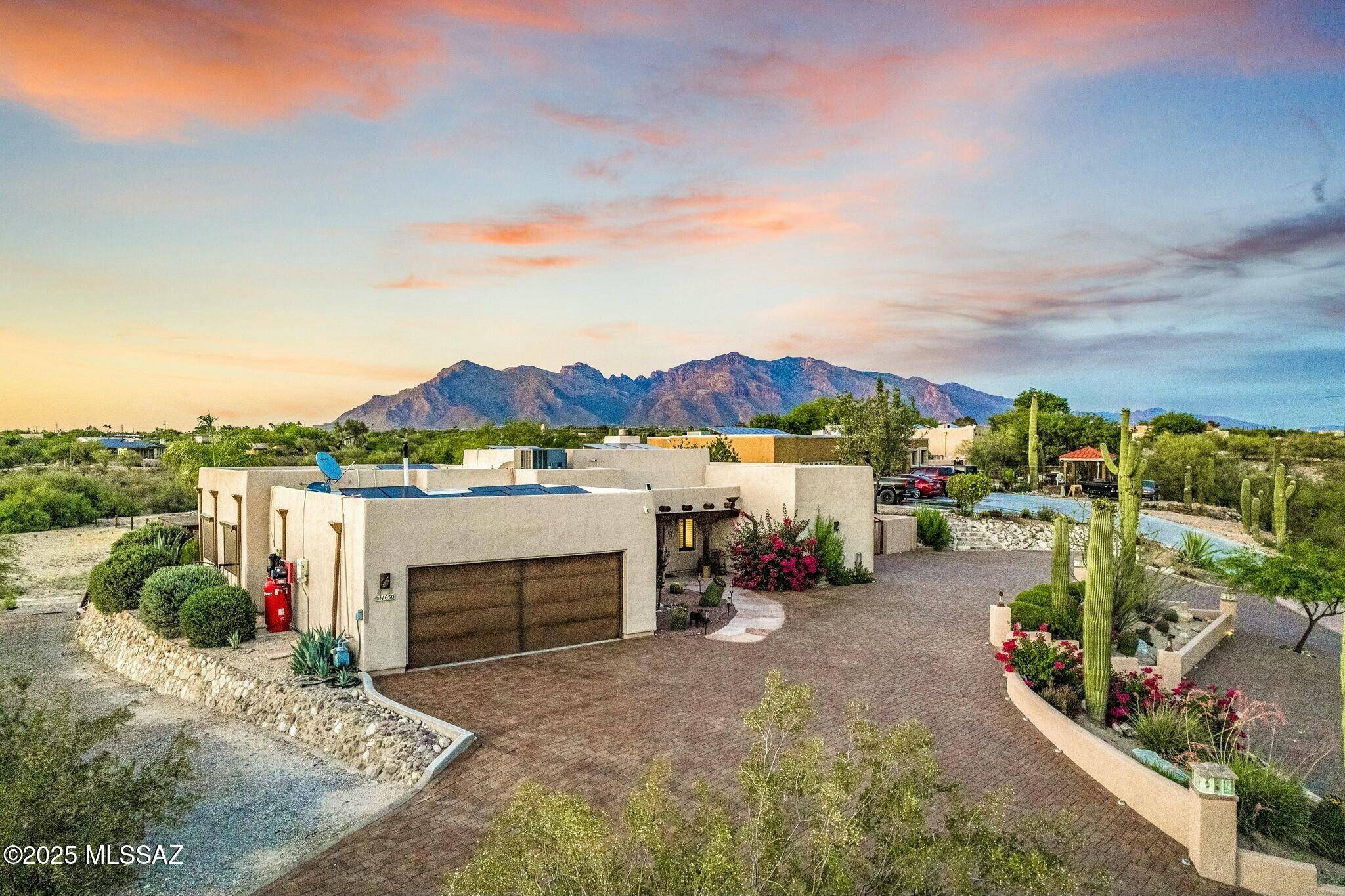 1650 W Sunset Road, Tucson, AZ 85704