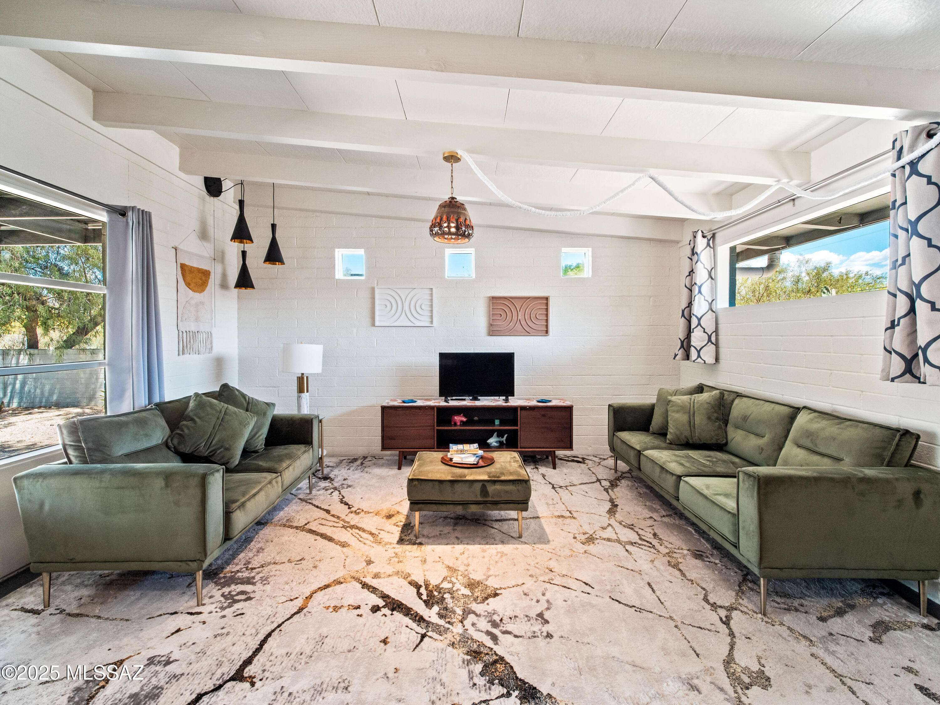 Tucson, AZ 85712,1825 N Ridgeway Road