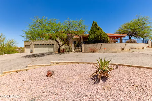 Tucson, AZ 85730,10922 E Escalante Road