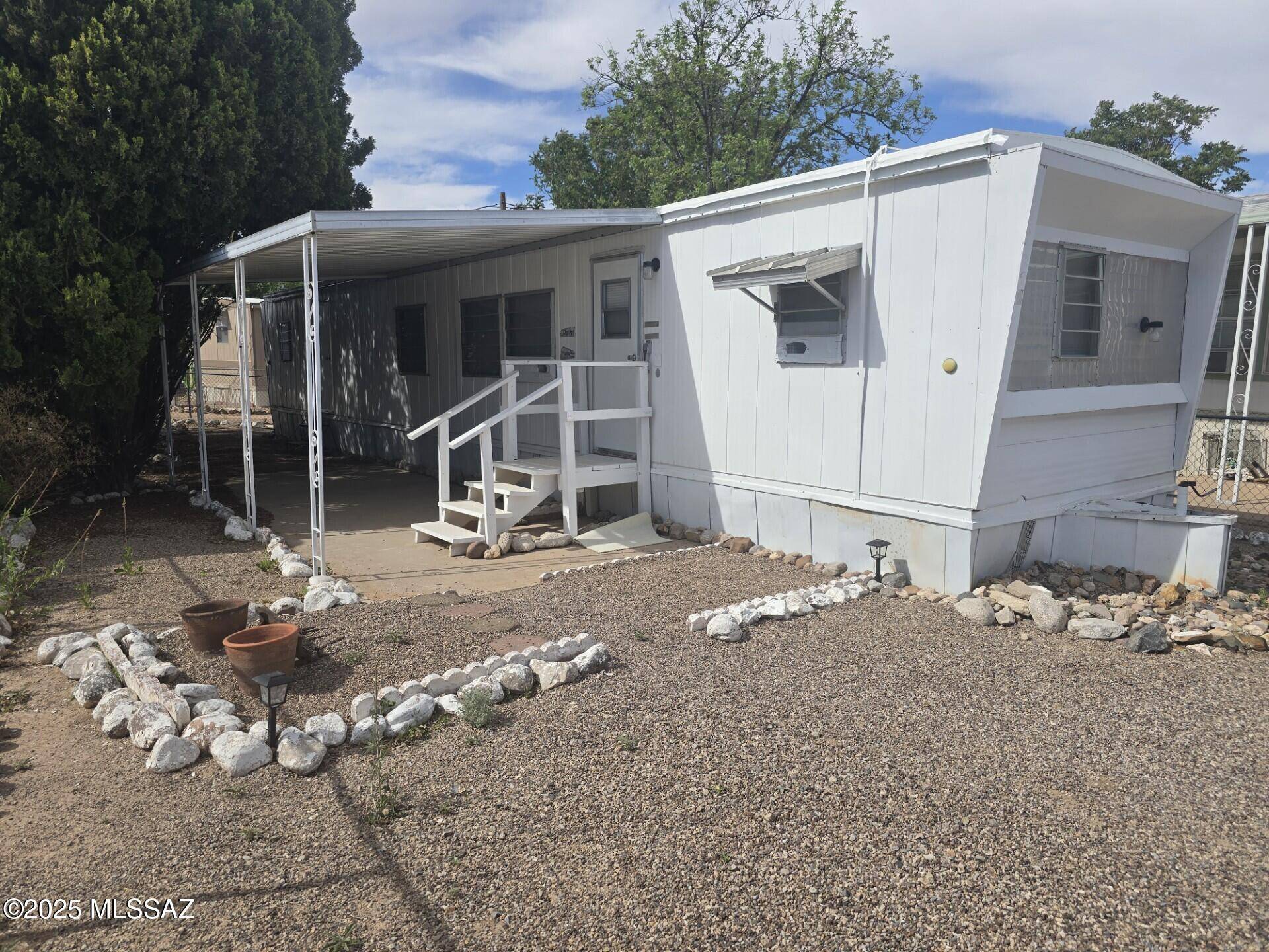 260 S Land Street #29, Benson, AZ 85602