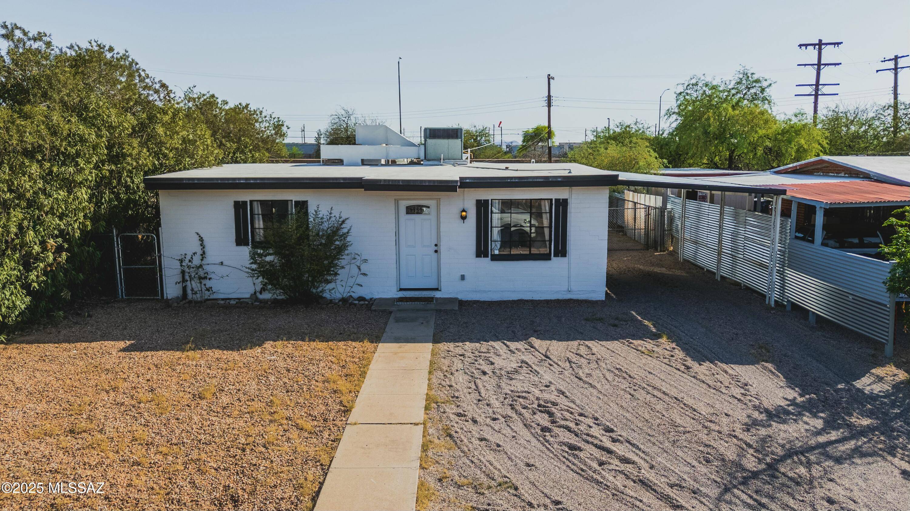 2226 E Warwick Vista, Tucson, AZ 85713