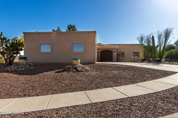 Green Valley, AZ 85614,1121 N Paseo Maravilloso