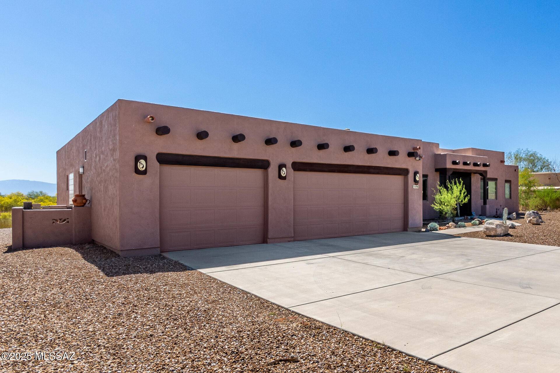 Tucson, AZ 85745,5498 N Desert Wood Place