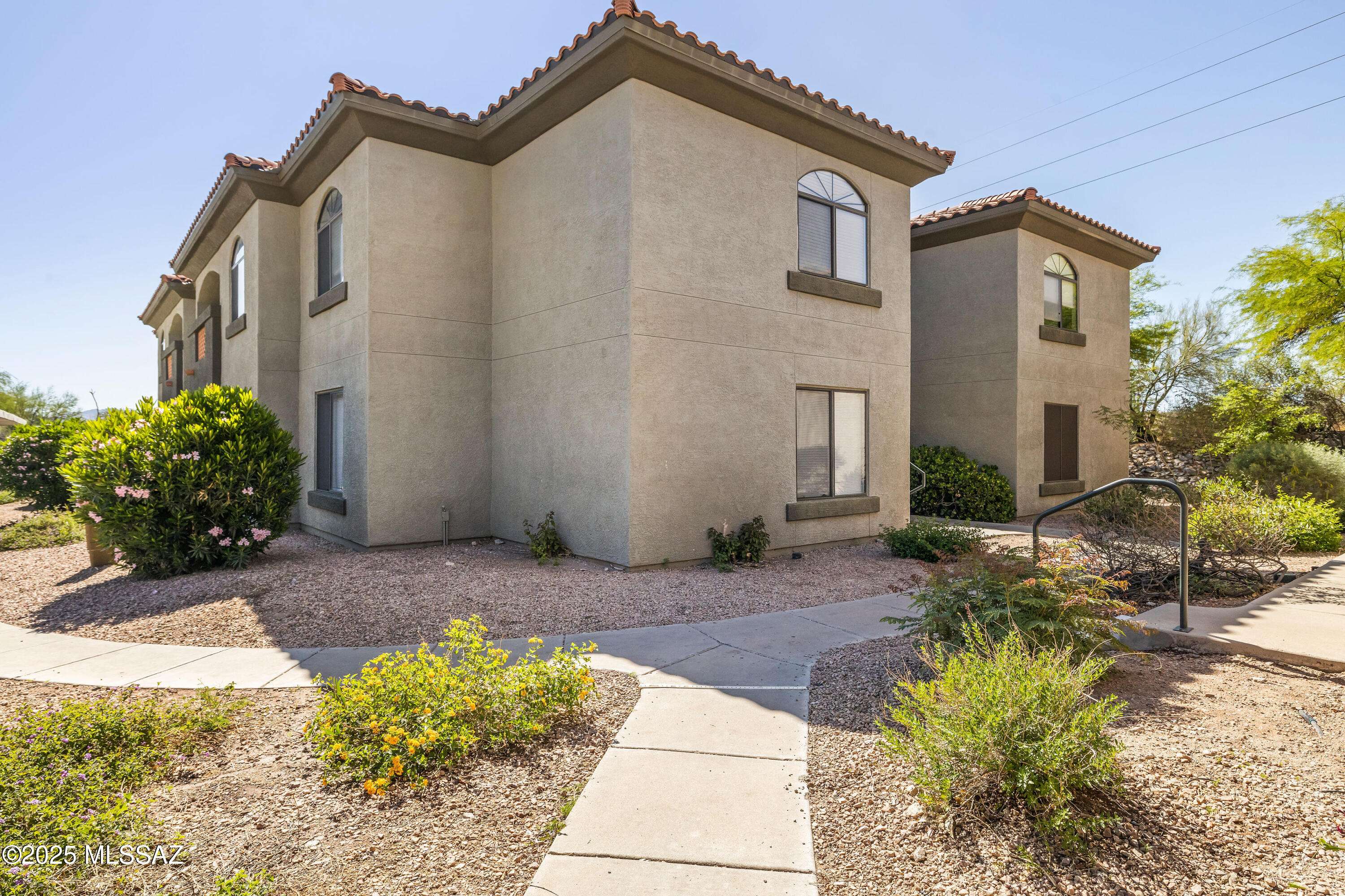 Tucson, AZ 85750,5751 N Kolb Road ## 24204