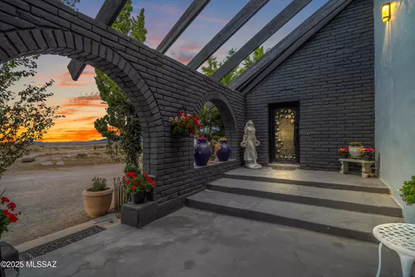 Sonoita, AZ 85637,92 Cayuse Trail