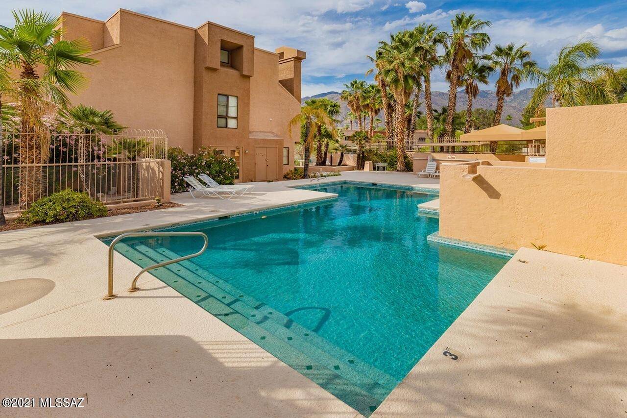 5675 N Camino Esplendora  #1102, Tucson, AZ 85718