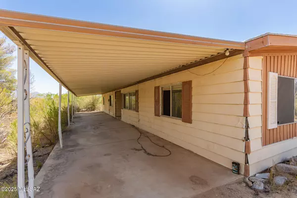 Tucson, AZ 85739,15415 N Columbus Boulevard