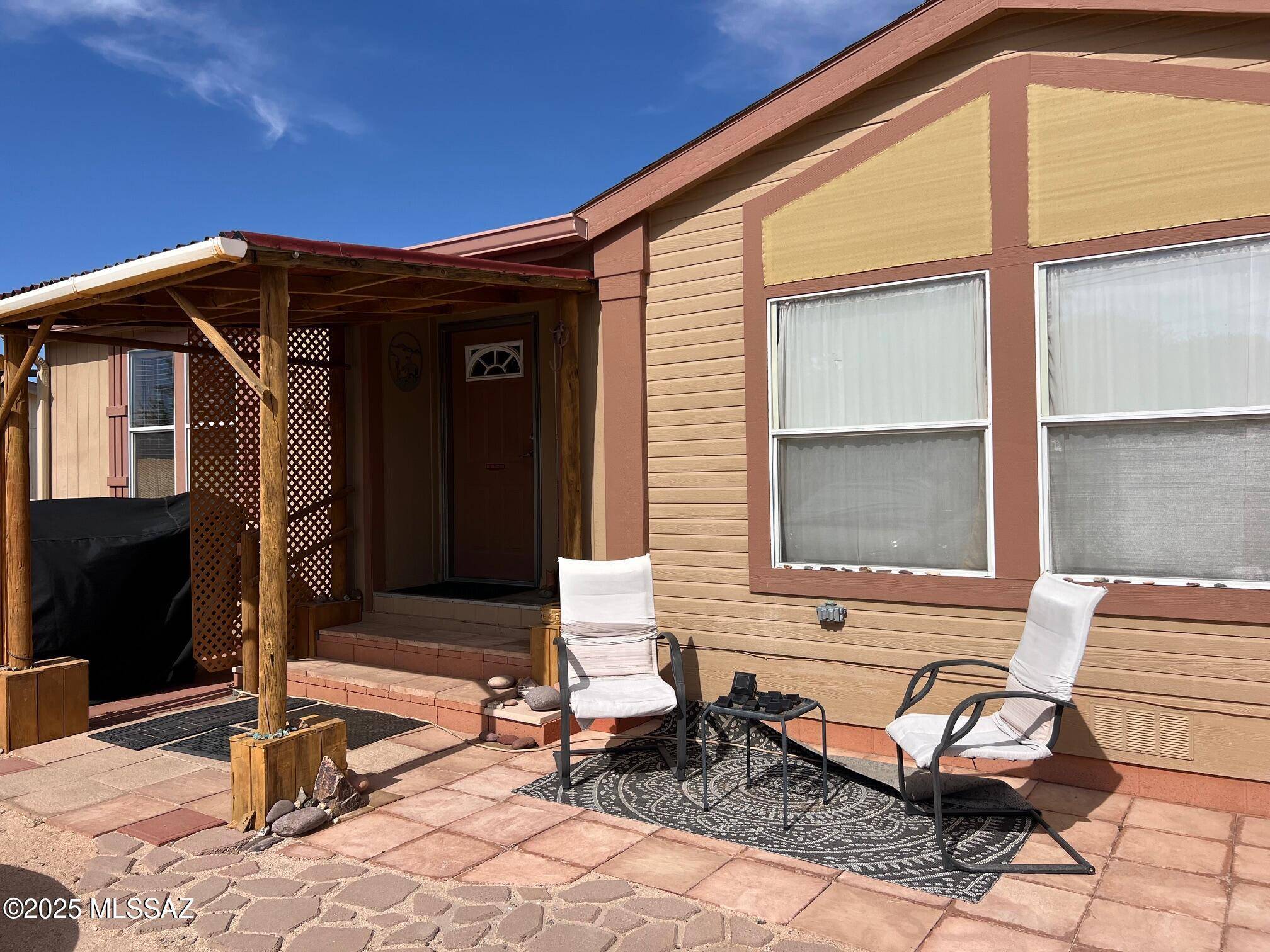 Benson, AZ 85602,765 S Catarina Street