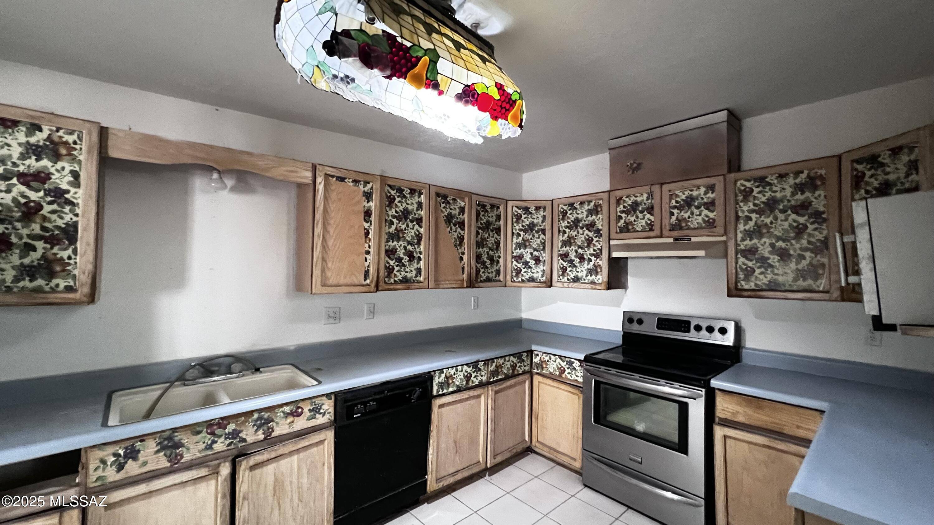 Tucson, AZ 85713,1701 W Calle Acapulco