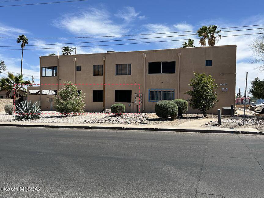 3800 E 2nd St #105, Tucson, AZ 85716