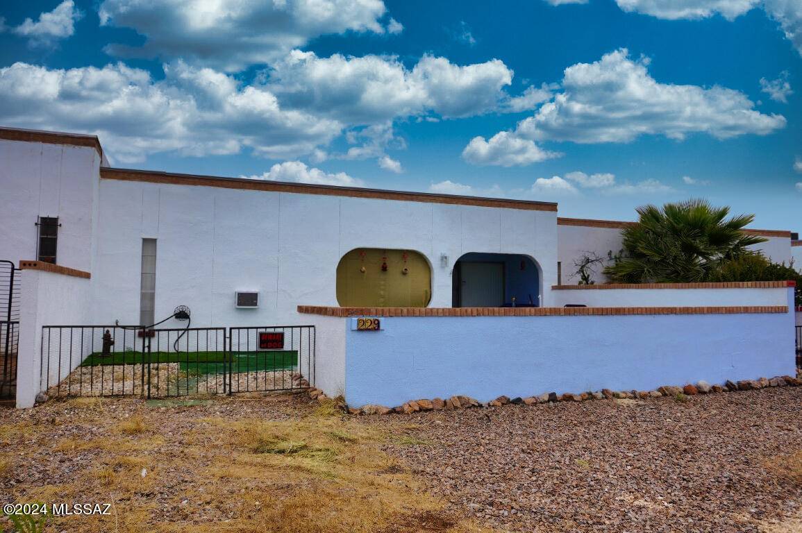 229 N Tracy Road, Pearce, AZ 85625