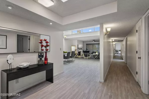 Tucson, AZ 85716,424 N Dodge Boulevard