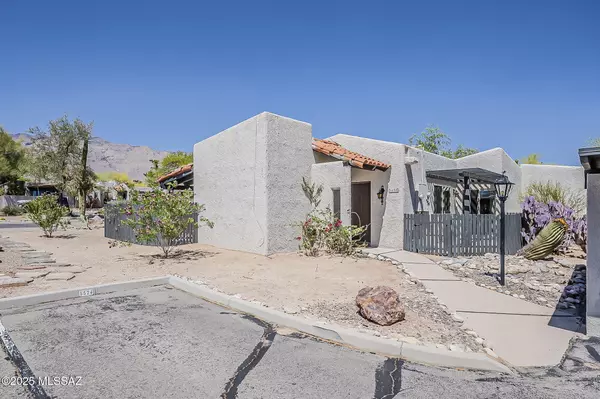 5532 N La Casita Drive, Tucson, AZ 85718