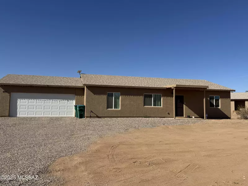 5757 N Avra Road, Tucson, AZ 85743