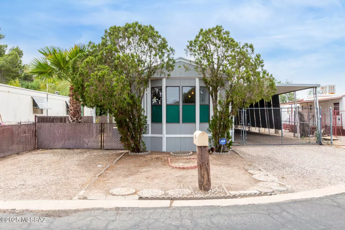 Tucson, AZ 85713,2640 S Cottonwood Lane #40